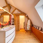 2 Pers Au Domaine Gavollerie Dans De 3 Bed & Breakfast Bessé-sur-Braye