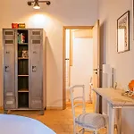 2 Pers Au Domaine Gavollerie Dans De 3 Bessé-sur-Braye