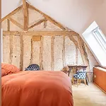 2 Pers Au Domaine Gavollerie Dans De 3 Bed & Breakfast