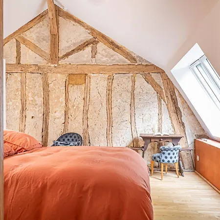 Renovee En 2024 Avec Cuisine-sejour-salon Partages לינה וארוחת בוקר